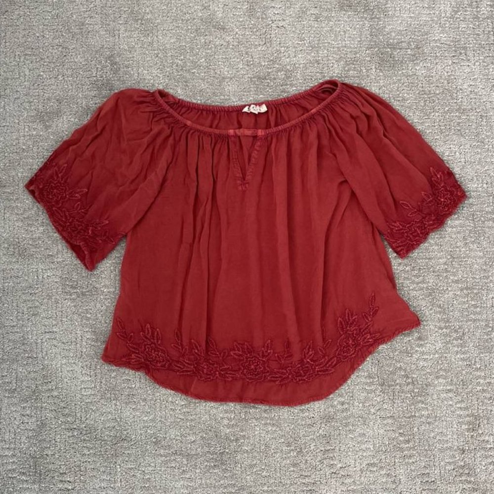 Women's Solitaire Bohemian Peasant Embroidered Blouse - Size S